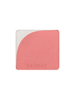SENSAI, Rouge - Blooming Blush (02 Blooming Peach) -Sensai sensai rouge bloomingblush2802bloomingpeach29 3 768 1024 75 7142066 3